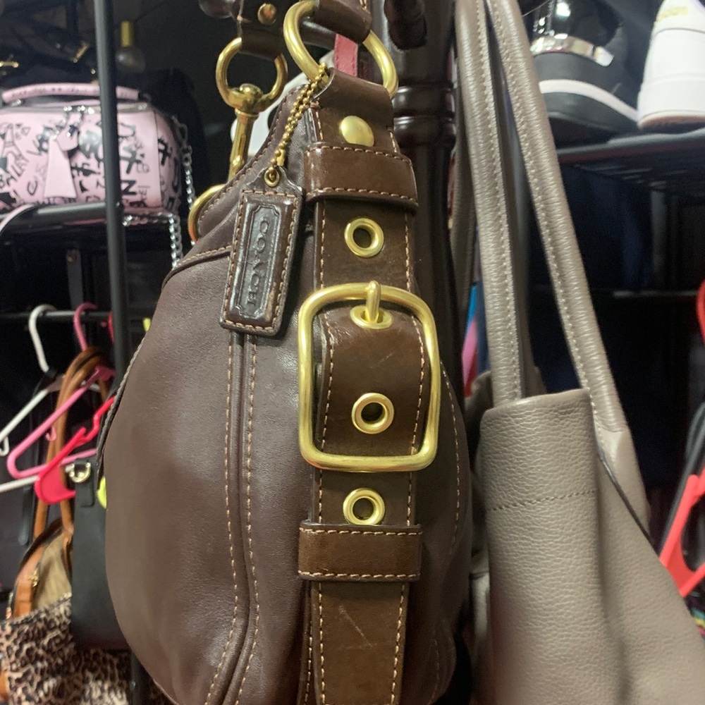 Coach Chocolate Brown Leather Shoulder Bag with Brass Hardware - Picture 8 of 8